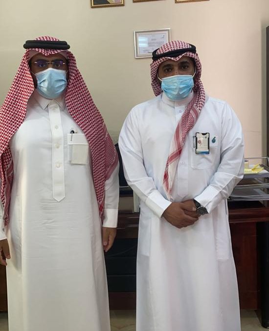 قام فرع بنك التنمية الاجتماعية بالدوادمي بزيارة جمعية الخدمات الانسانية بمركز العفج التابع لمحافظة الرين بهدف التعريف بمنتجات البنك الموجه للقطاع الثالث وما يقدمه من خدمات لكافة شرائح المجتمع ، وقد مثل البنك مدير الفرع / يزيد عبدالرحمن المقري وكان باستقباله رئيس الجمعية أ / مترك هيف جليغم.